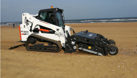 山猫沙滩清扫车